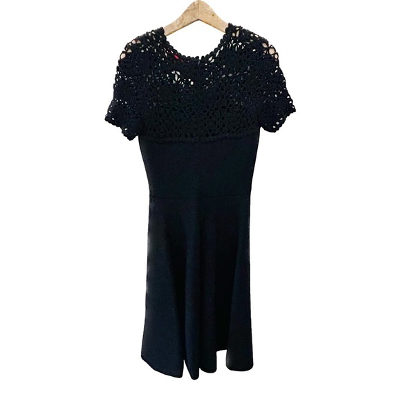 Carolina Herrera Macrame Yoke Dress large black - Picture 3 of 11